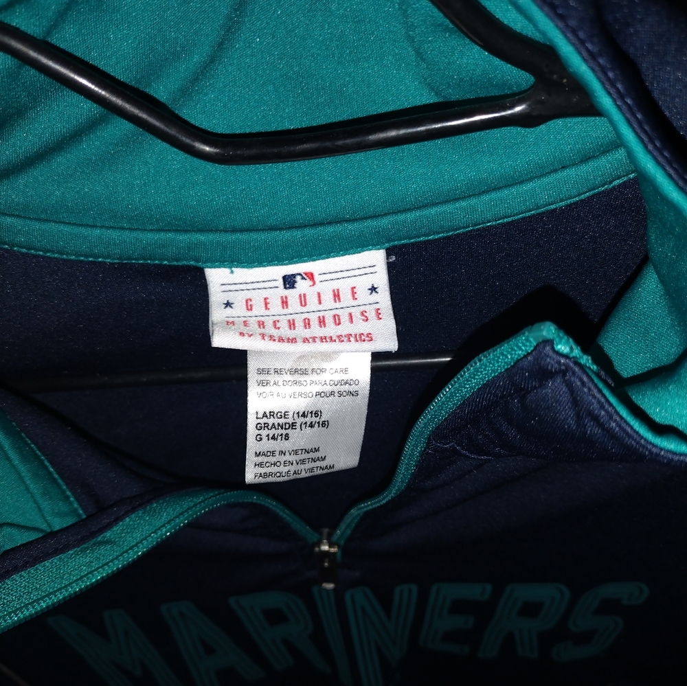 Mariners pull over - Picture 2 of 2